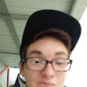 Meet your Posher, Myra